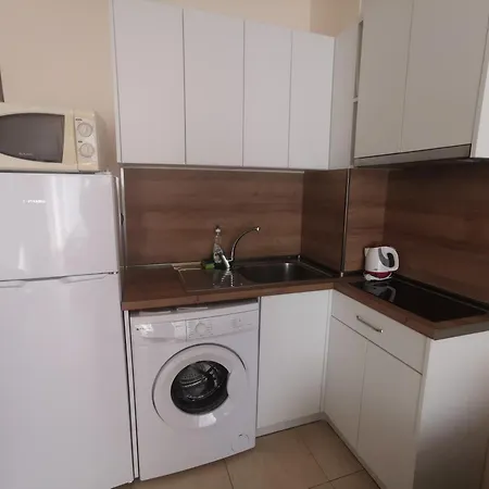 Apartment студиa блу минута от плажа Pomorie